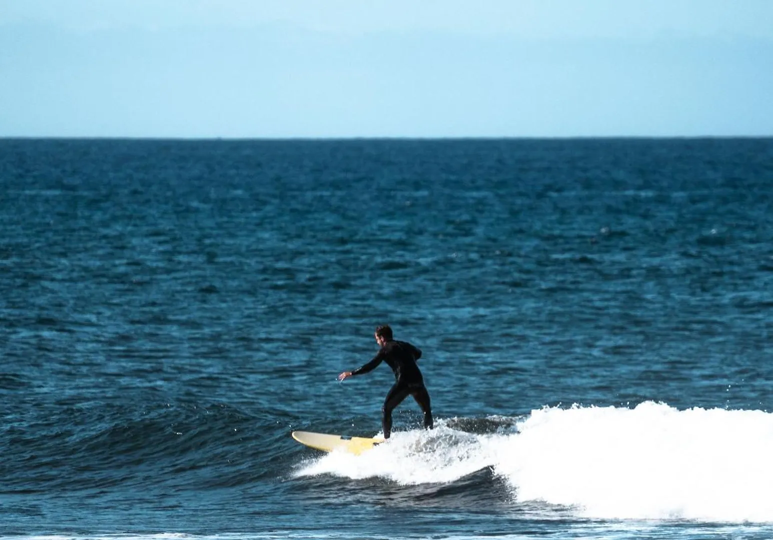 Adeje - Twinfin Hostel & Surf Yoga Camp ホテル カジャオ・サルバヘ