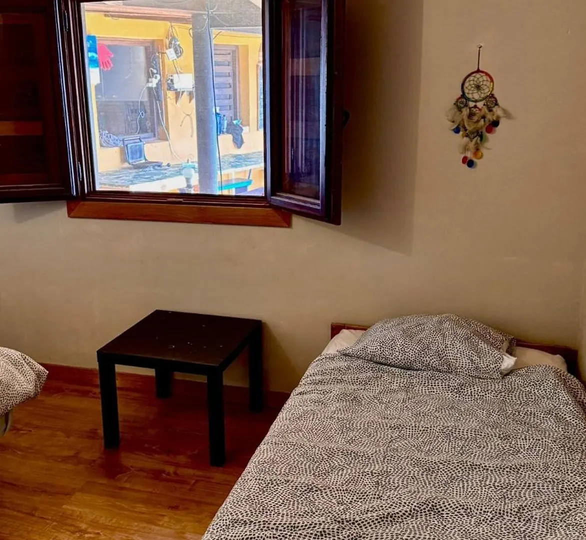 Adeje - Twinfin Hostel & Surf Yoga Camp ホテル
