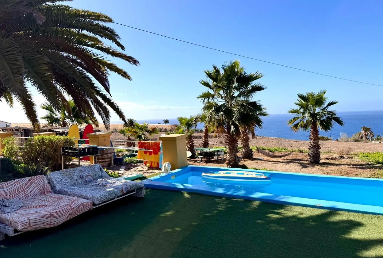 Adeje - Twinfin Hostel & Surf Yoga Camp