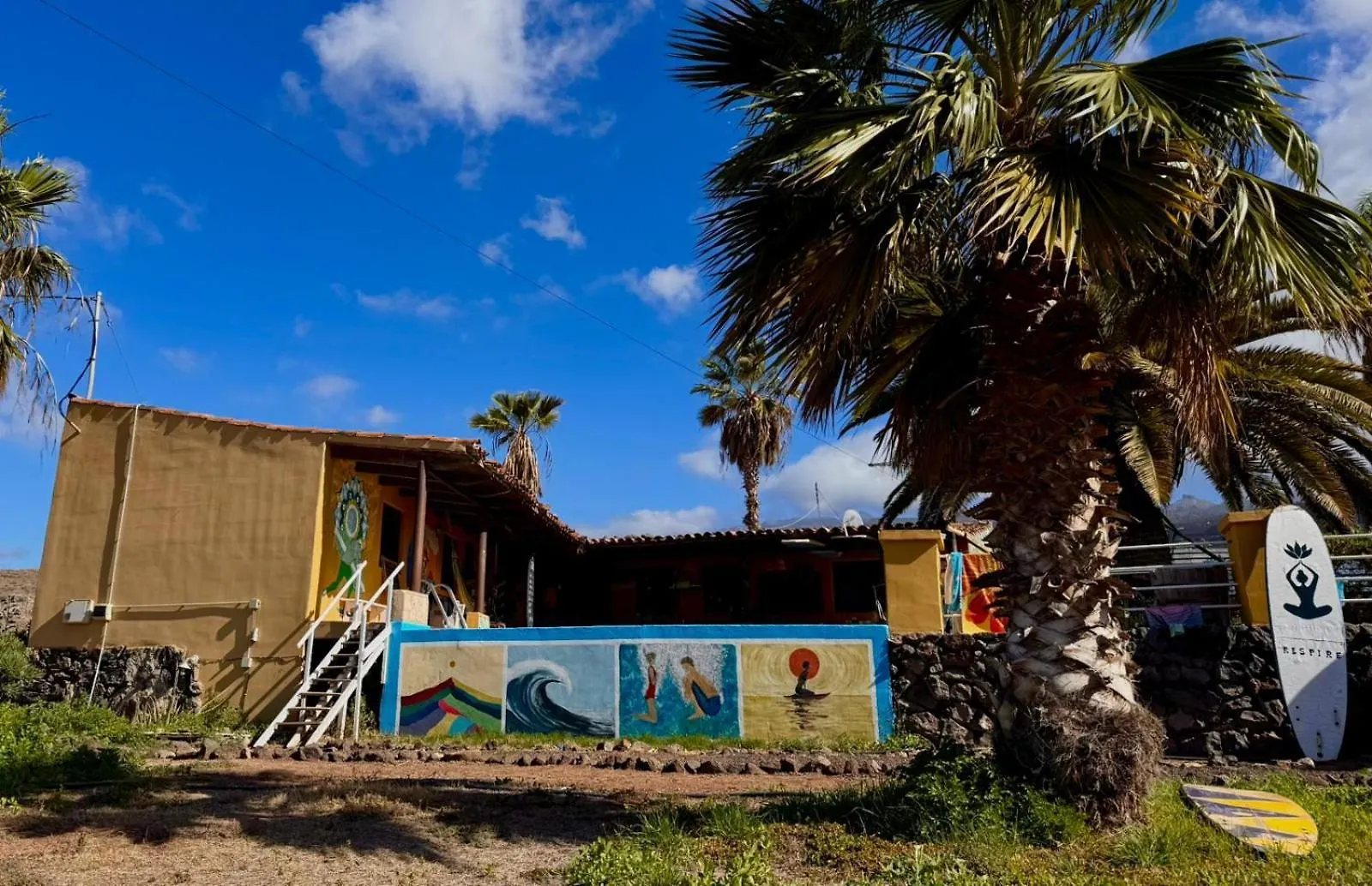 Adeje - Twinfin Hostel & Surf Yoga Camp スペイン