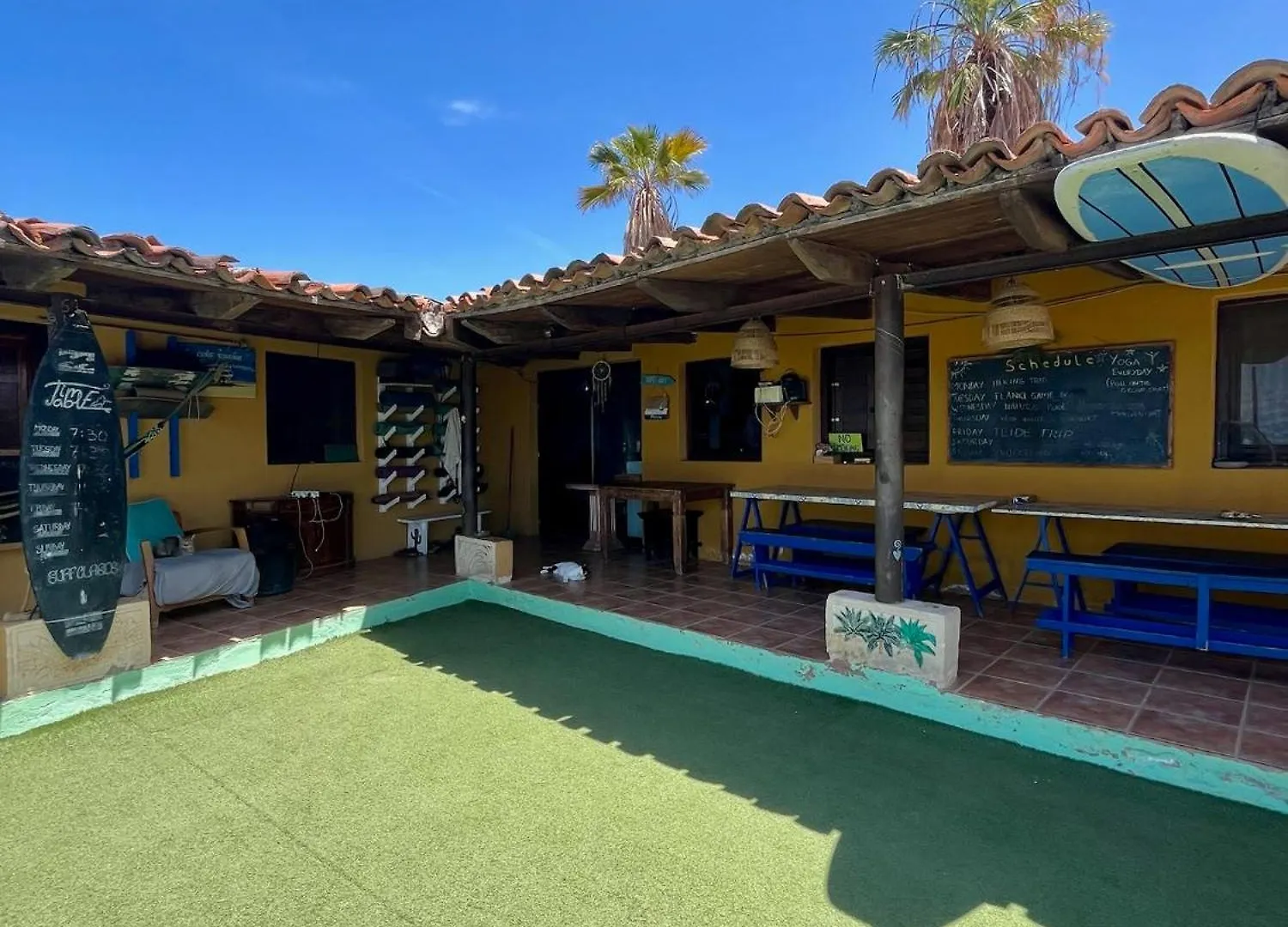 Adeje - Twinfin Hostel & Surf Yoga Camp 2*, カジャオ・サルバヘ