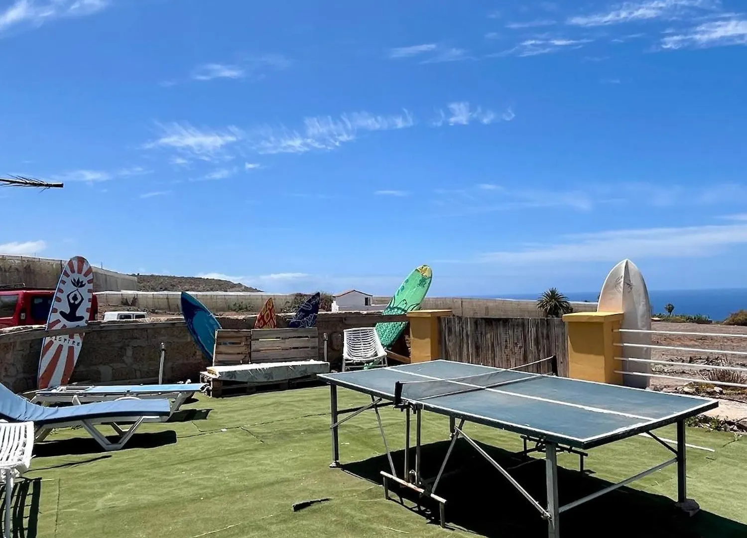 Adeje - Twinfin Hostel & Surf Yoga Camp 2*, カジャオ・サルバヘ スペイン