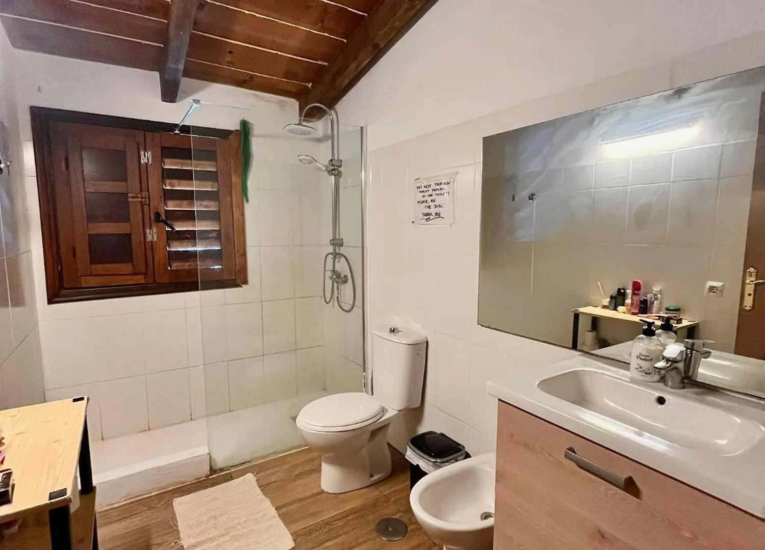 Adeje - Twinfin Hostel & Surf Yoga Camp 2*, Callao Salvaje